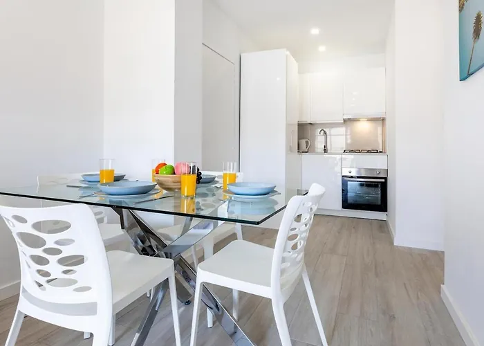 31 Cristianos Front Sea, Pool Free Wifi *