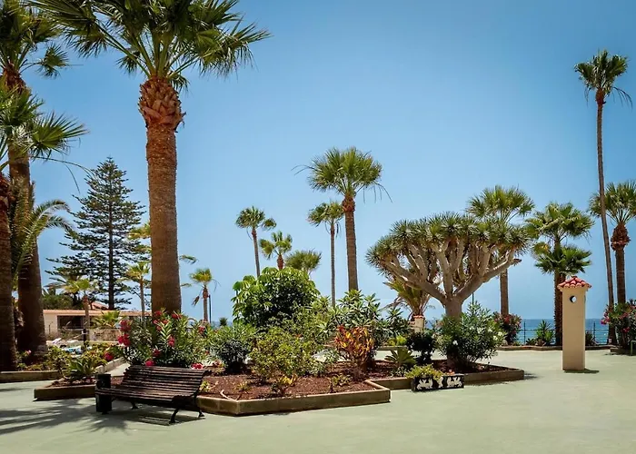 31 Cristianos Front Sea, Pool Free Wifi Apartman