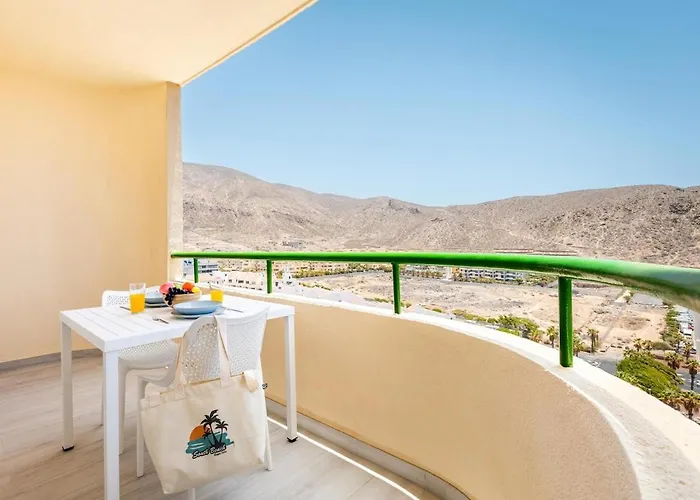 31 Cristianos Front Sea, Pool Free Wifi Apartman